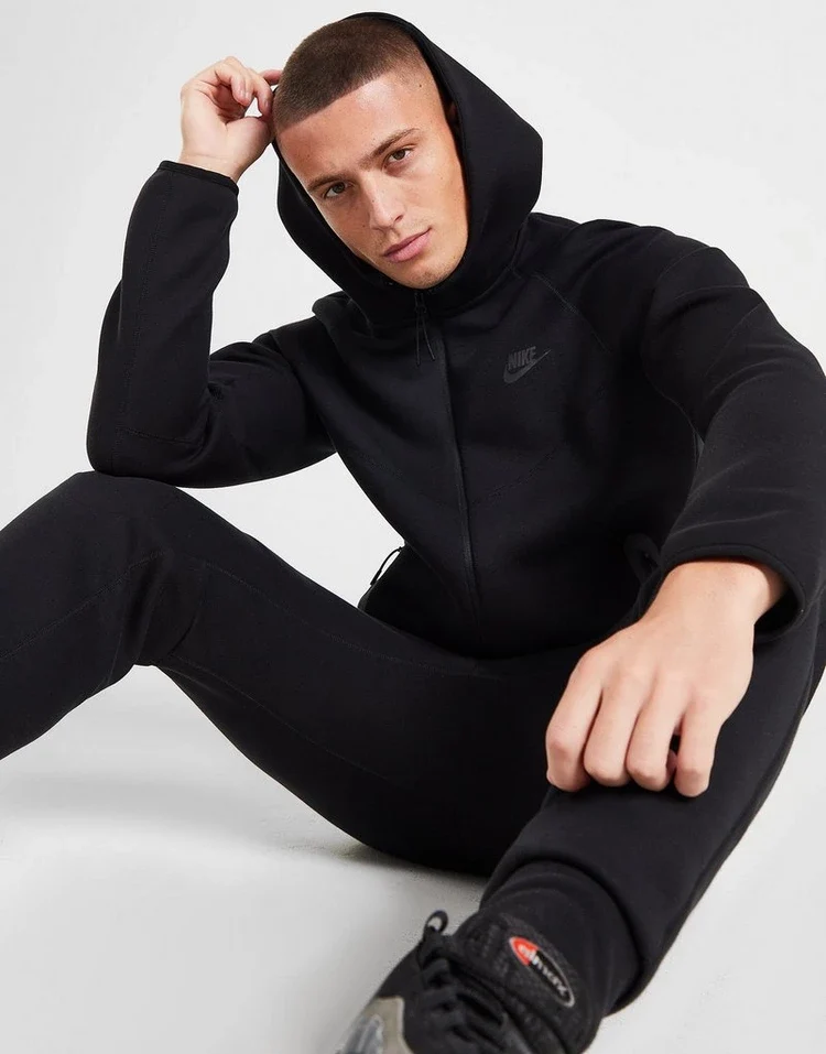 Nike Tech Fleece 2023 Crni - Donji deo